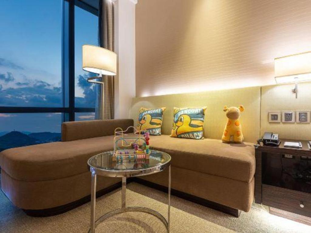 New World Guiyang Hotel Dış mekan fotoğraf