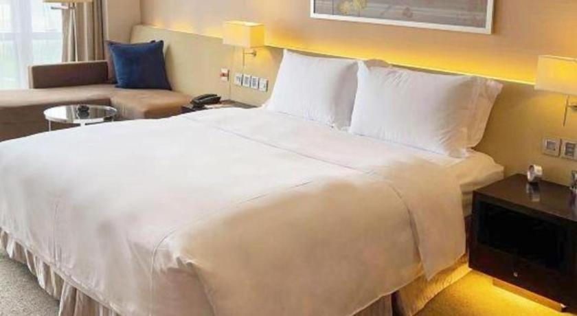 New World Guiyang Hotel Dış mekan fotoğraf