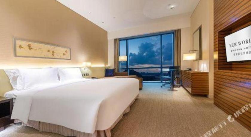New World Guiyang Hotel Dış mekan fotoğraf
