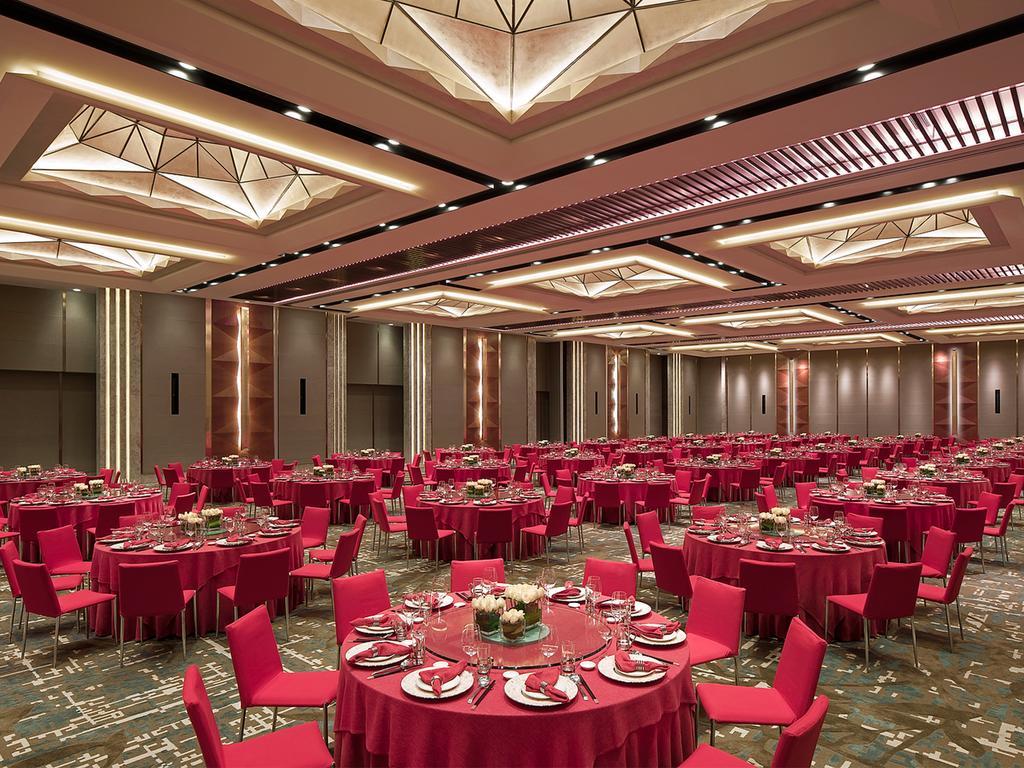 New World Guiyang Hotel Dış mekan fotoğraf