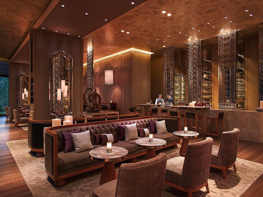 New World Guiyang Hotel Dış mekan fotoğraf