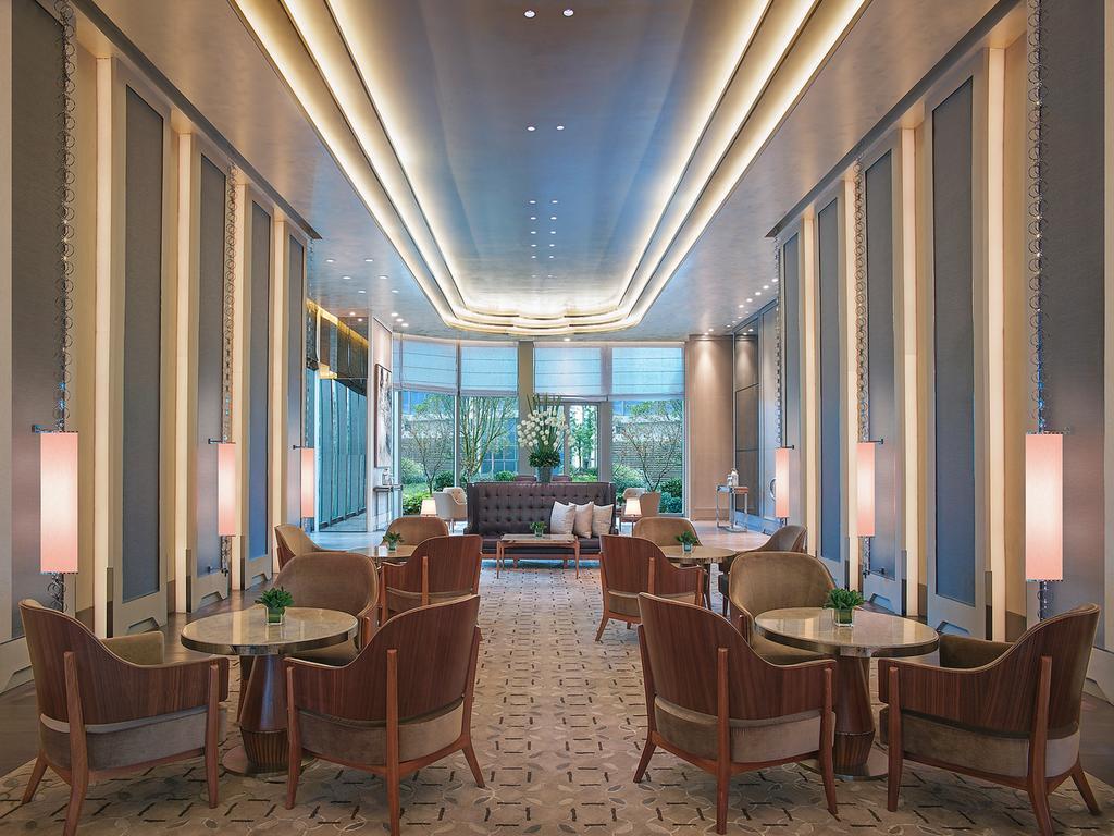 New World Guiyang Hotel Dış mekan fotoğraf